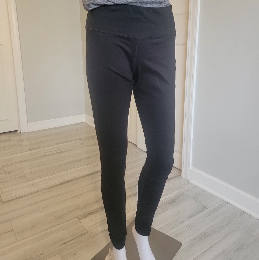 Athleta Women Girls Workout Pants. Worn